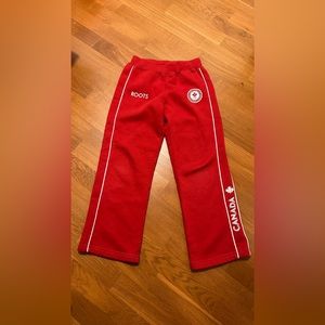 Root Canada Olympic Sweat Pants Youth size 10